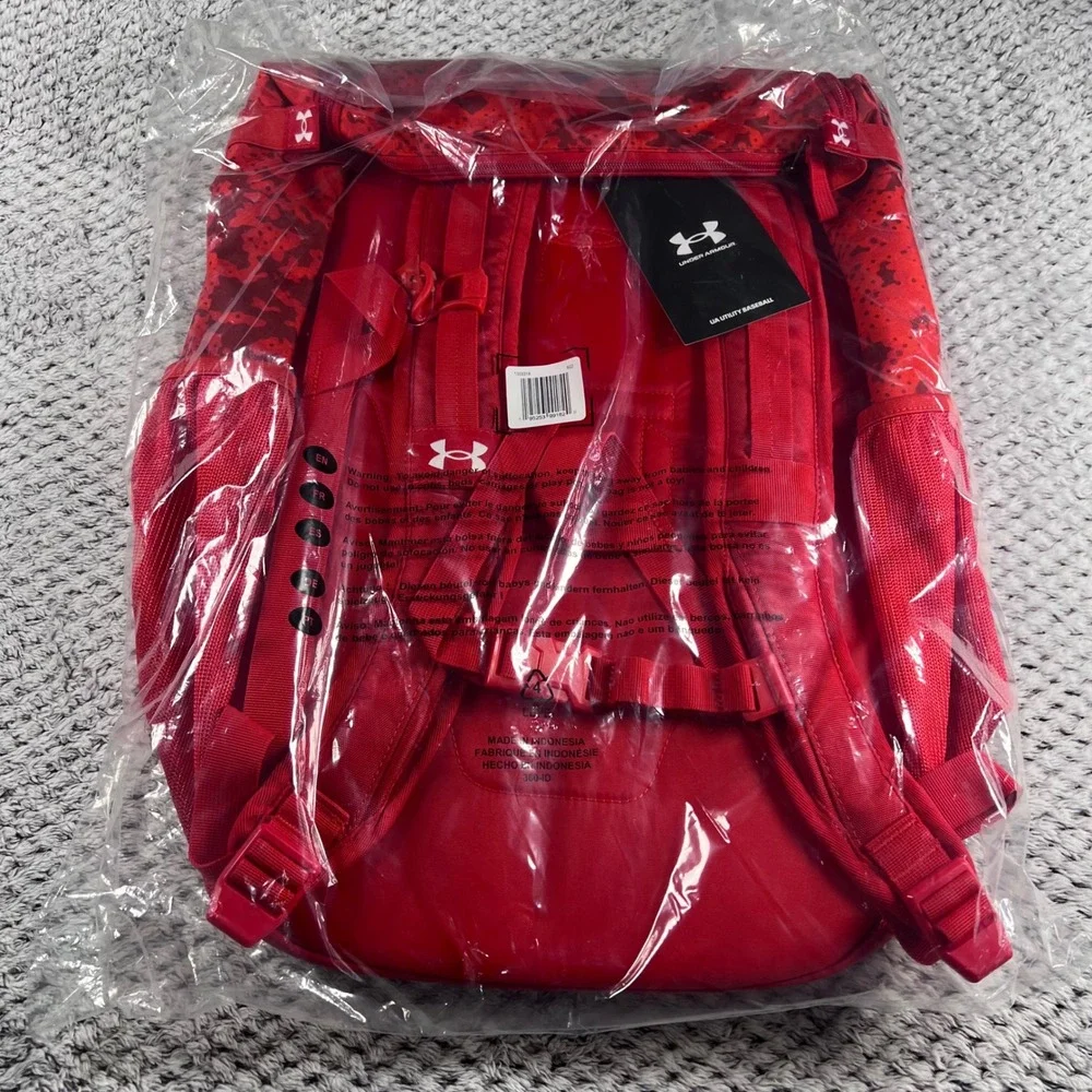 Under Armour Baseball Backpack Red UA Strap Clip Ventilated Shoe Compartment 36L